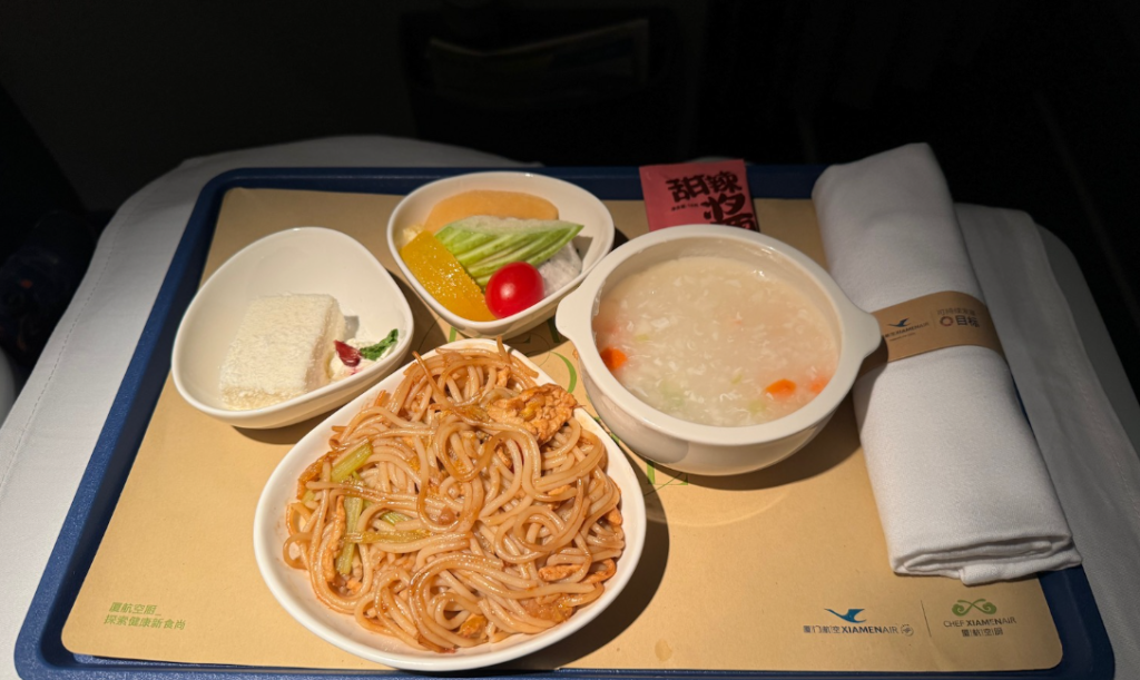 Xiamen Air business class, Xiamen Air business class price, Xiamen Air business class seats, Xiamen Air business class suites, Xiamen Air business class international, business class on Xiamen Air