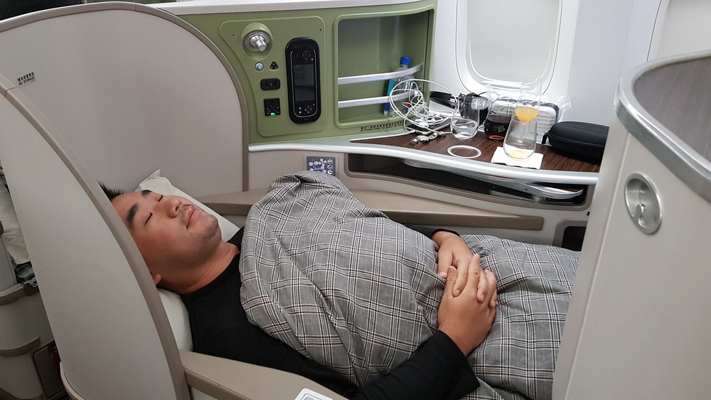EVA Air business class, EVA Air business class price, EVA Air business class seats, EVA Air business class suites, EVA Air business class international, business class on EVA Air