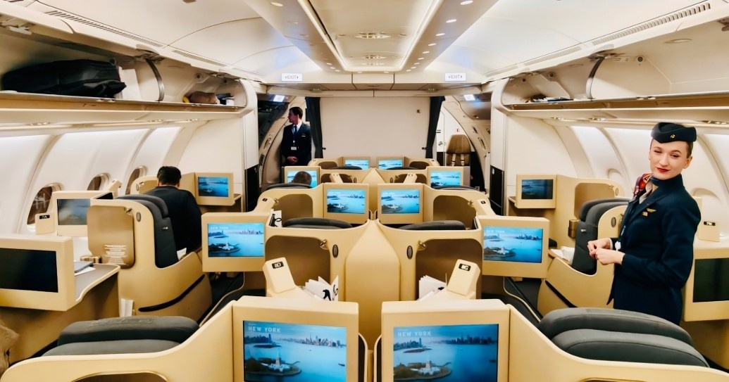 Air Serbia 777 Business Class, Business Class on Air Serbia, Business Class seats on Air Serbia