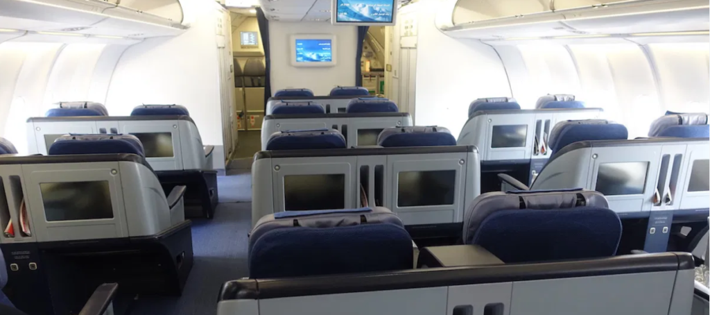Middle East Airlines Business Class, Middle East Airlines Business Class seats, Middle East Airlines Business Class suites