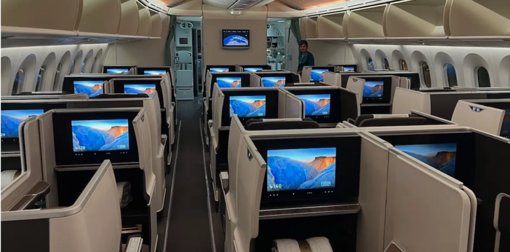 Oman Air Business Class, Oman Air Business Class seats, Oman Air Business Class suites